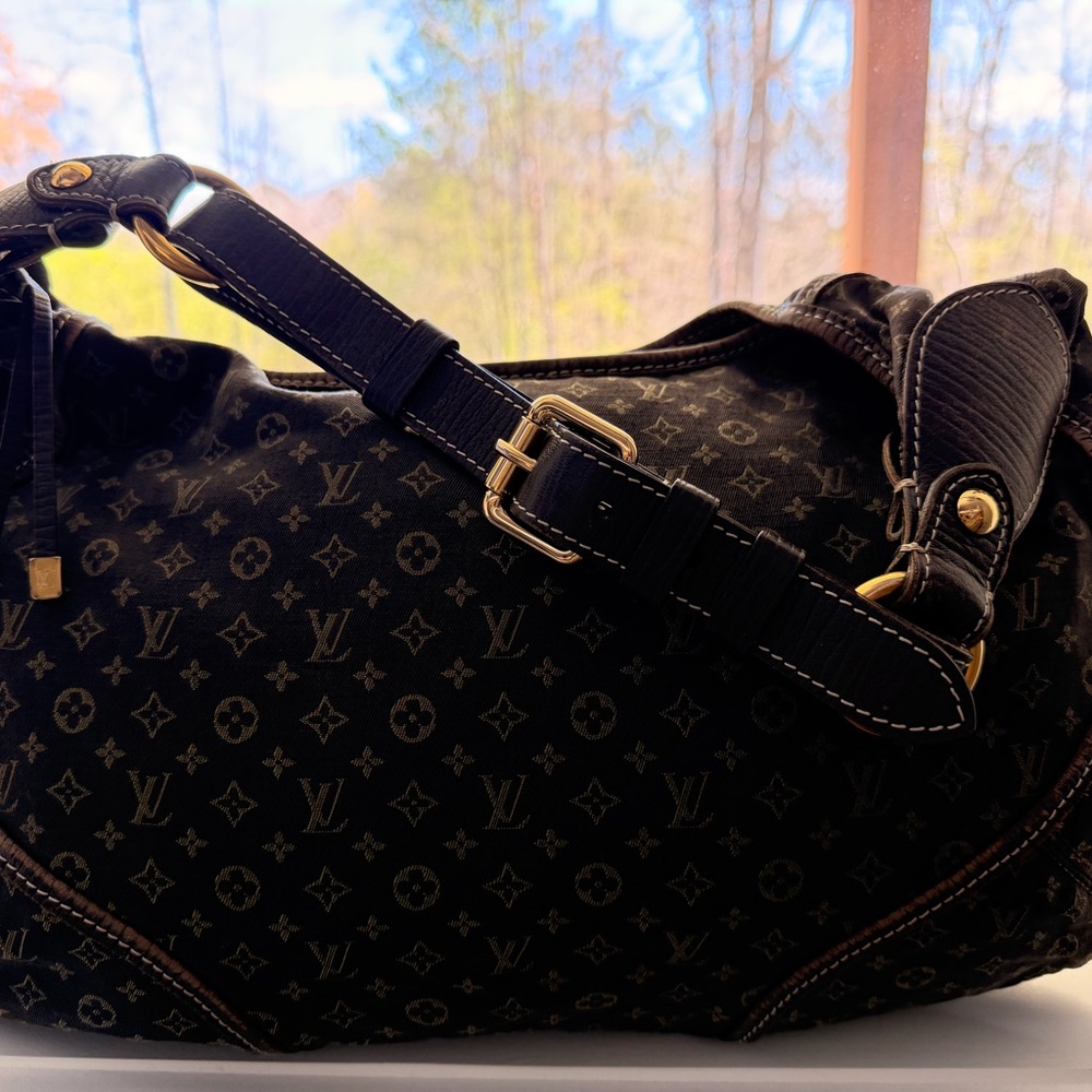 Louis Vuitton Dark Brown Monogram Denim Hobo Idylle
